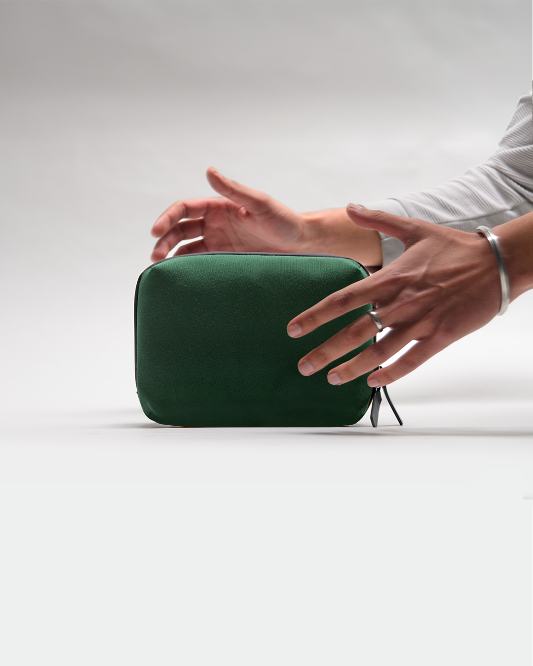 Terra Tote Bag & Sage Dopp Kit